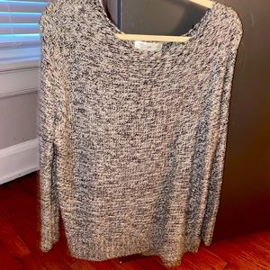 Pullover black & white sweater